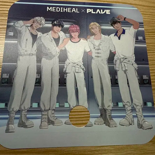 메디힐 X PLAVE 부채