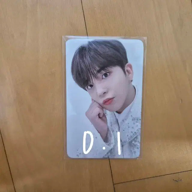 에이티즈 포토카드 홍중 민기 우영 종호