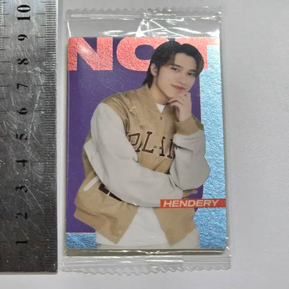 NCT 드림 헨드리 HENDERY 웨하스 스낵 일본 플라스틱 포토카드