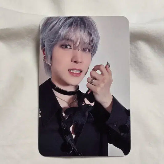 에이티즈 윤호 포카 아온마티 팝업