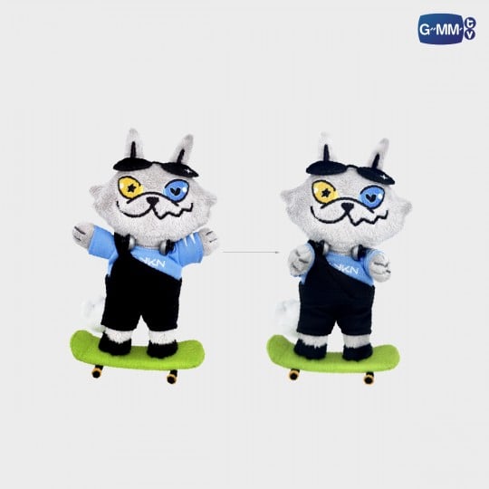 PRE-ORDER] GMMTV - LYKN SKATER LYKYOU DOLL KEYCHAIN【LYKN