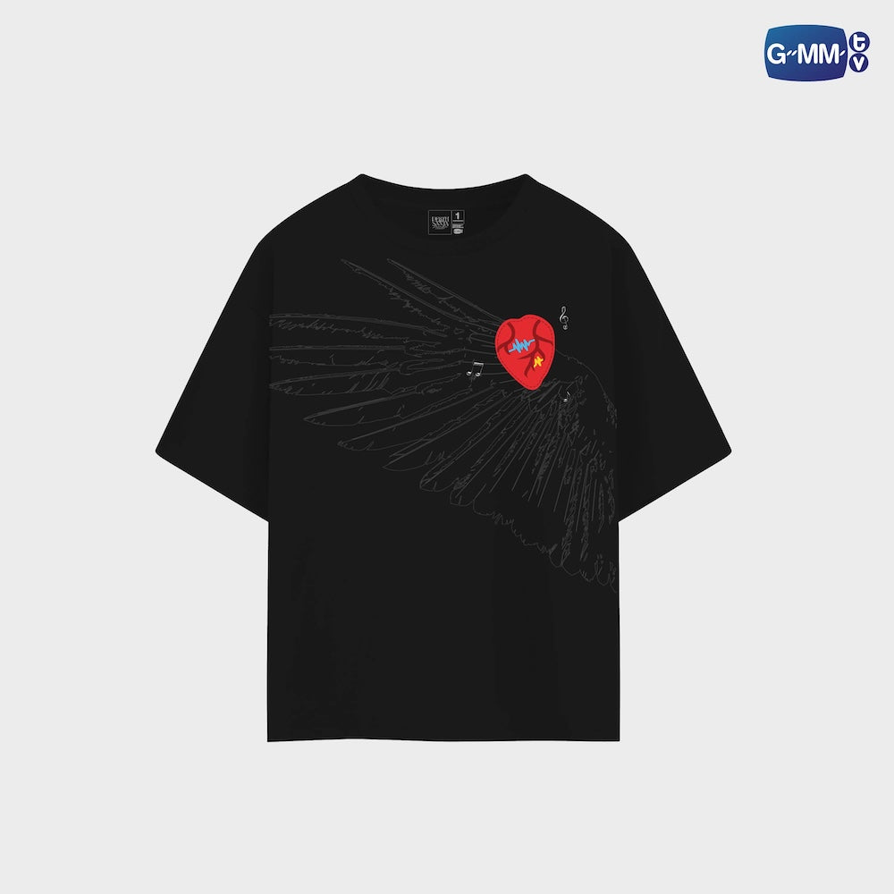 【PRE-ORDER】 GMMTV - PERTH SANTA DEVIL'S KISS CONCERT OFFICIAL T-SHIRT | BLACK COLOR