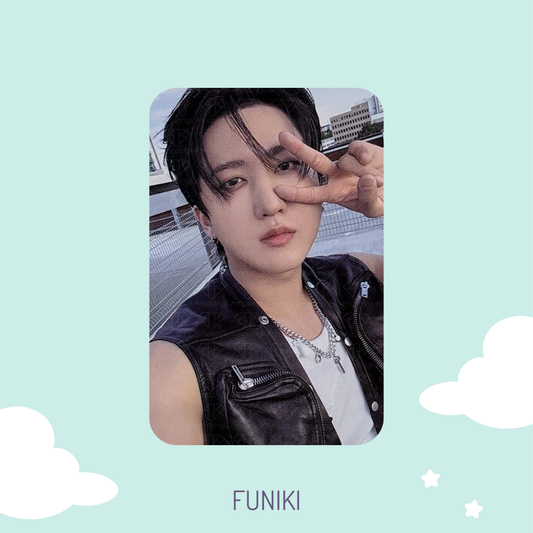 [SALE] STRAY KIDS - KARMA Pop-Up Shop Round 1 Photocard (CHANGBIN)