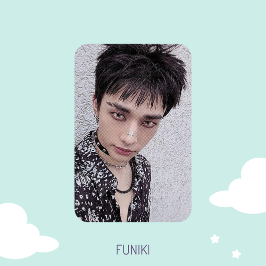 [SALE] STRAY KIDS - KARMA Pop-Up Shop Round 1 Photocard (HYUNJIN)