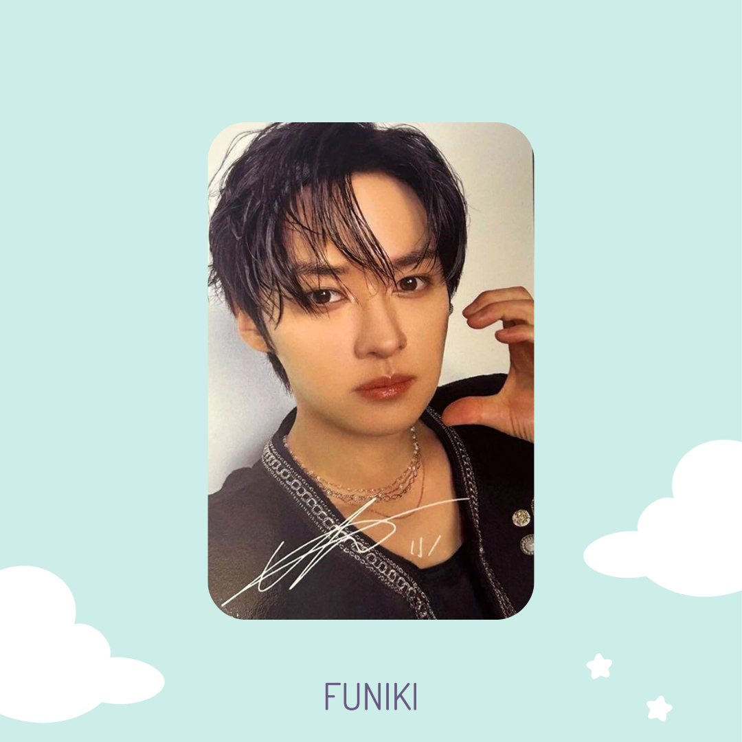 [SALE] STRAY KIDS - XMAS Pop-Up Shop Photocard (LEE KNOW)