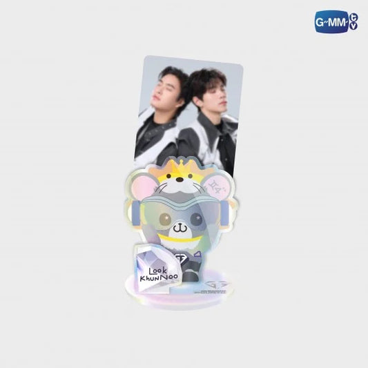[PRE-ORDER] GMMTV -LOOK KHUNNOO ACRYLIC CLIP STAND WITH GEMINIFOURTH PHOTOCARD